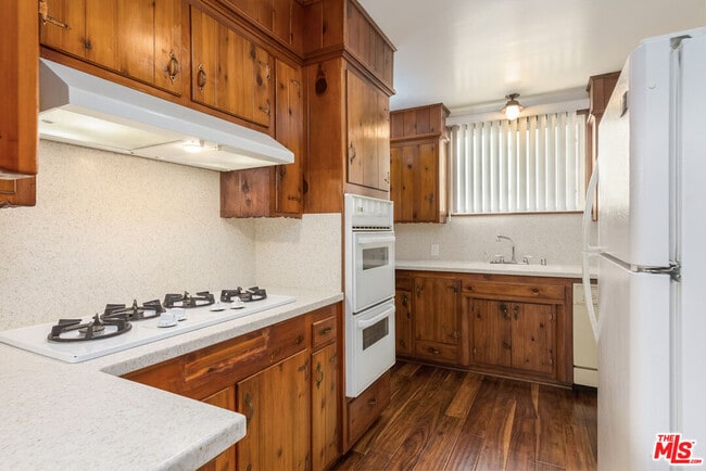 Building Photo - 15111 Marlin Pl