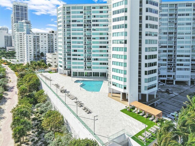 Building Photo - 7135 Collins Ave