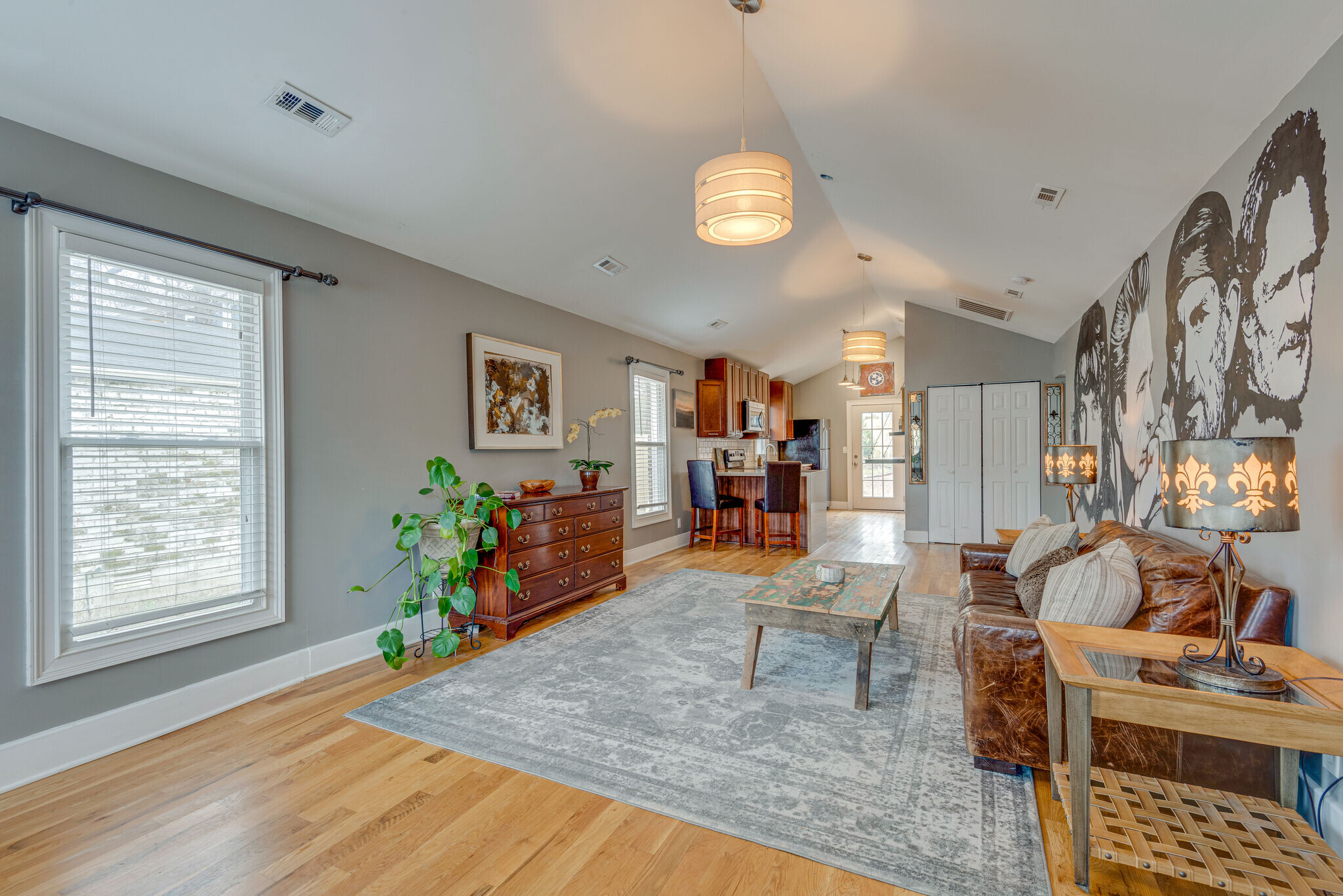 Building Photo - 2629 Pennington Ave