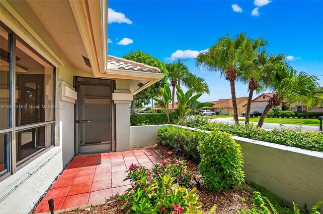 Building Photo - 9721 Majestic Way