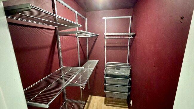 Building Photo - 2646 Polk St