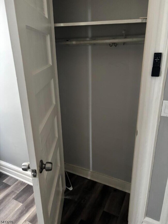 Building Photo - 110 N 19th St