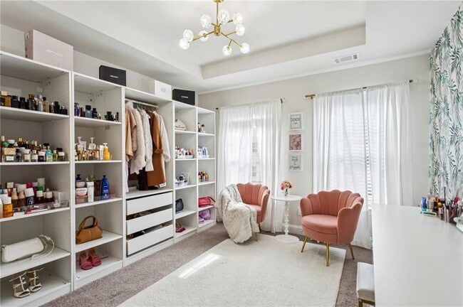 Building Photo - 1368 Live Oak Ln