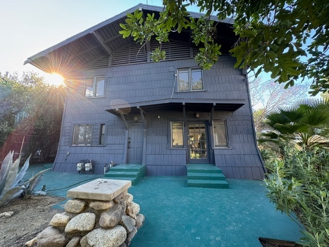 Building Photo - 5924 Hayes Ave