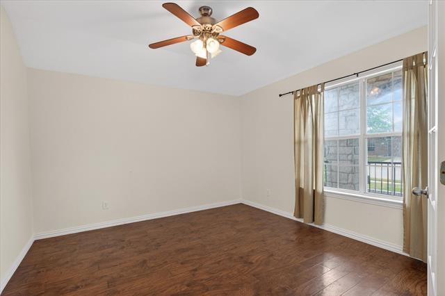 Building Photo - 3705 Redwood Cir