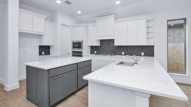 Building Photo - 42584 Rustico Rd