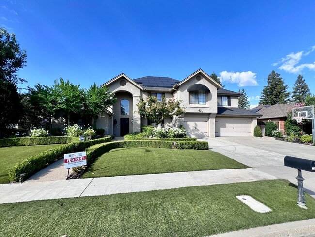 Primary Photo - $3,600 Cole & Millbrook, 4 Bedroom House -...