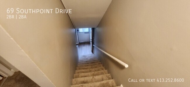 Building Photo - 69 Southpoint Dr