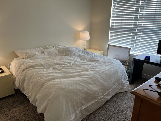 Bedroom - 420 Cobblestone Dr