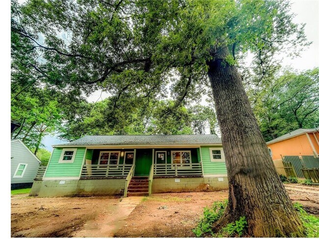 Building Photo - 1260 Gus Thornhill Jr Dr
