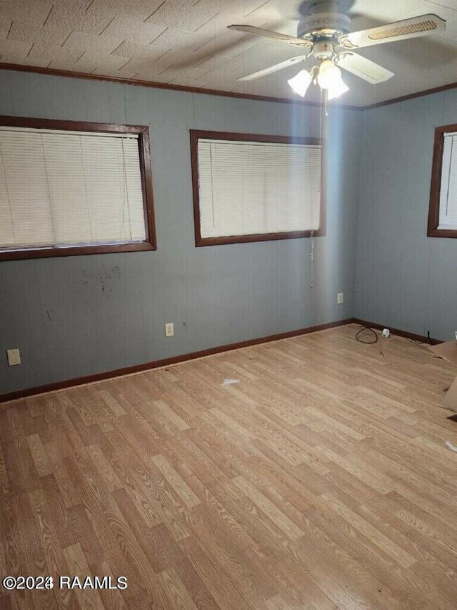 Building Photo - 4110 N University Ave