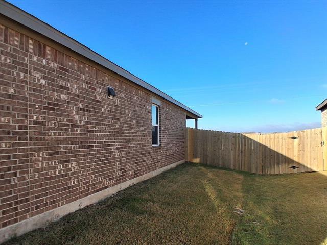 Building Photo - 1020 Calhoun Dr