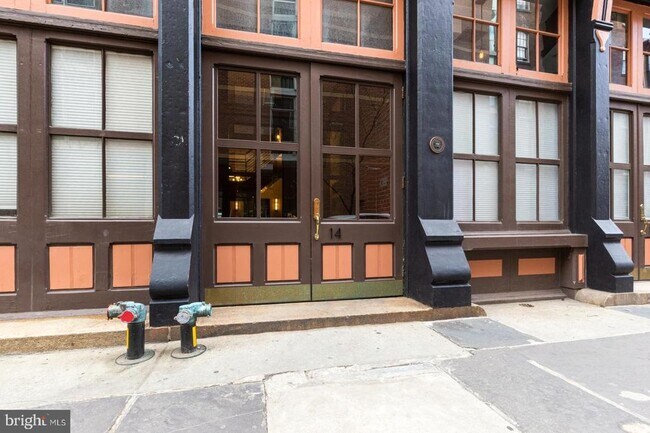 Building Photo - 12 Letitia St