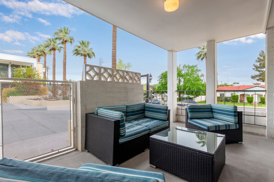 Building Photo - 6502 N Central Ave