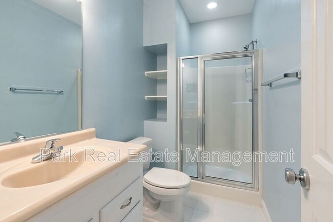 Building Photo - 108 Westgreen Dr