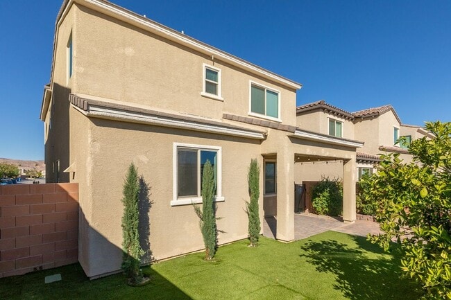 Building Photo - 6856 Pivot Point St