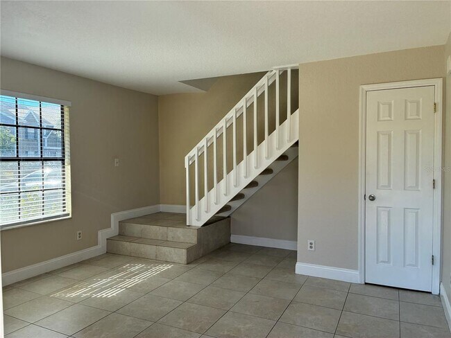 Building Photo - 16513 Lake Brigadoon Cir