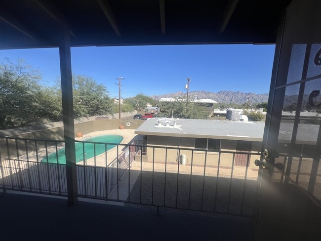 Building Photo - 2821 N Columbus Blvd