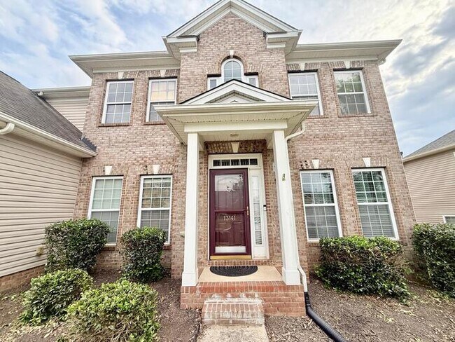 Building Photo - 13141 Wilburn Park Ln