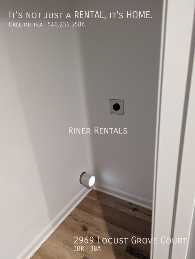 Building Photo - 2969 Locust Grv Ct