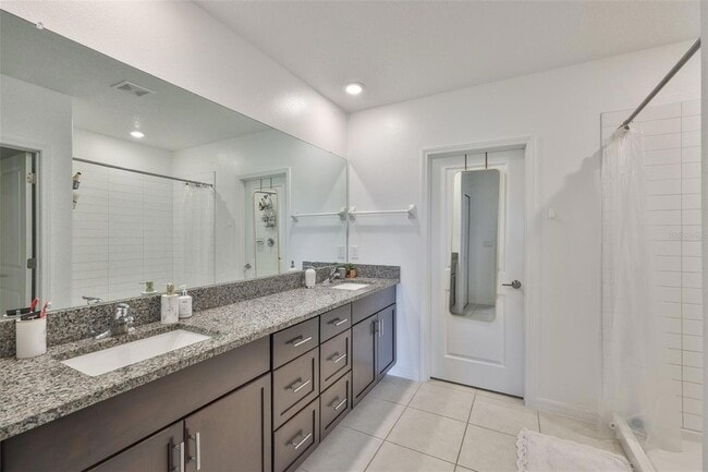 Building Photo - 12746 Weston Oaks Ln