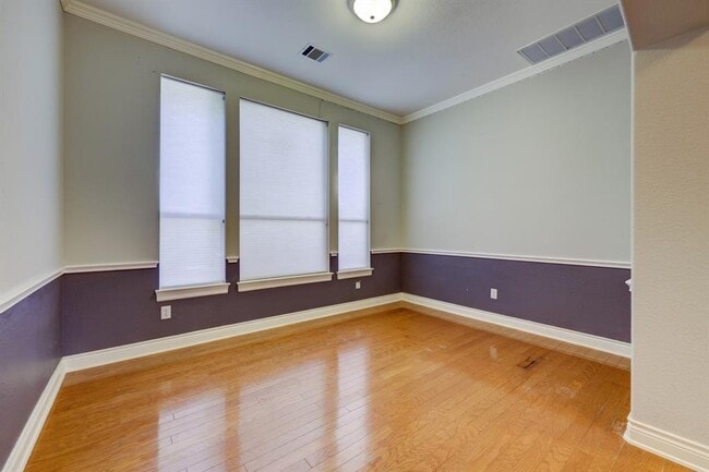 Building Photo - 11909 Portofino Dr