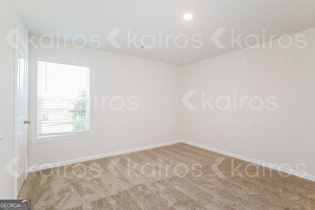 Building Photo - 3505 Bridgewood Dr