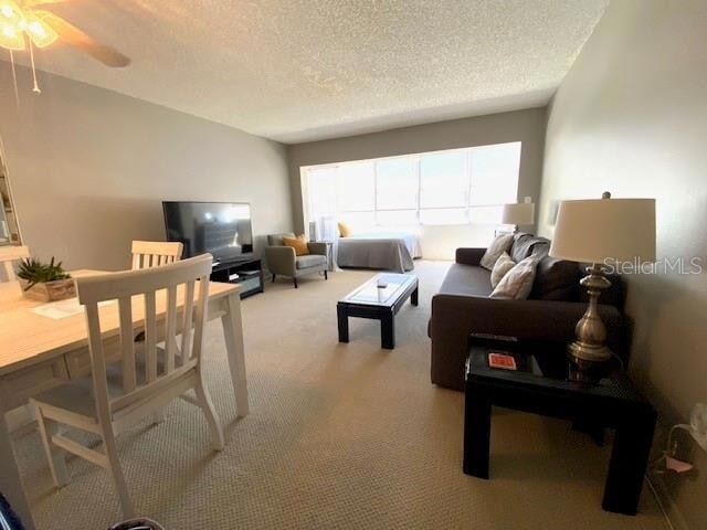 Building Photo - 4575 Cove Cir