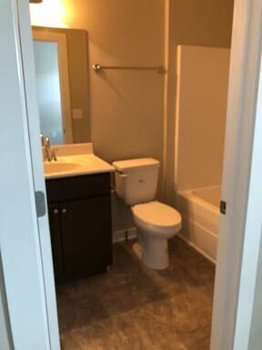 Building Photo - 2348 Zermatt Ave