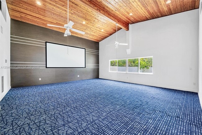Building Photo - 12525 SW 68th Ct