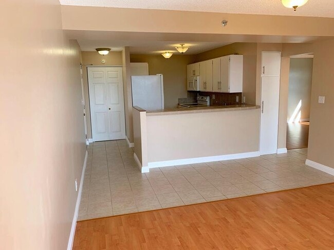 Building Photo - 98-402 Koauka Loop