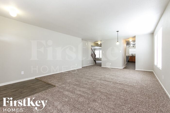 Building Photo - 8655 Hopewell Ct