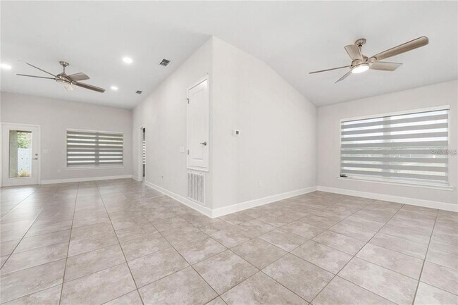 Building Photo - 260 Citrus Pointe Dr