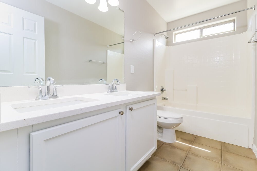 Building Photo - 24997 W Vista Norte St