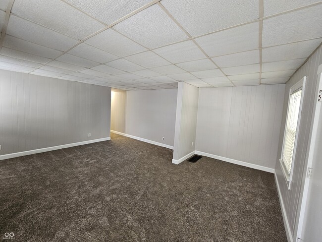 Building Photo - 2715 S Moreland Ave