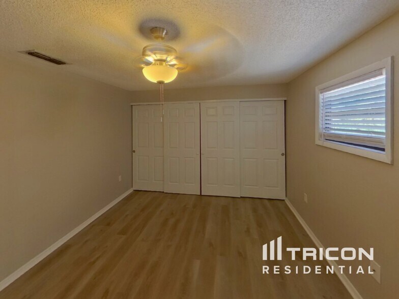 Building Photo - 4335 Olive Ave