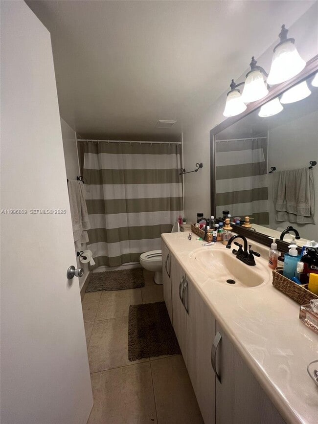 Building Photo - 8363 Lake Dr