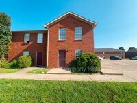 Building Photo - 1004 Whipporwill Dr