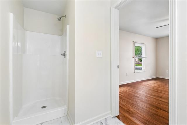 Building Photo - 438 Huntlee Dr