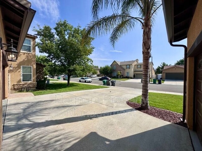 Building Photo - 34333 Northhaven Dr
