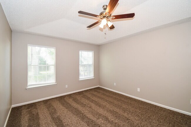 Building Photo - 3123 Olde Sutton Parke Dr