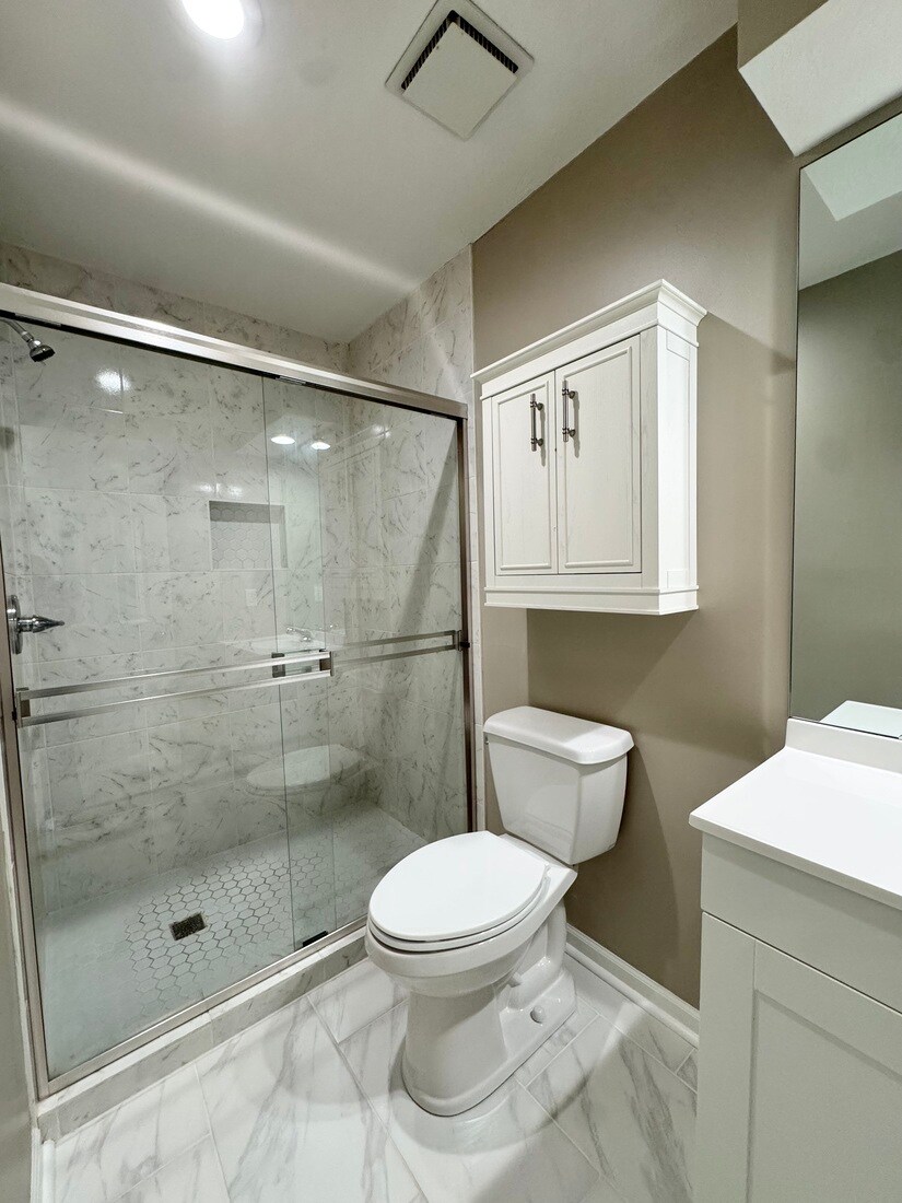 Building Photo - 10300 W 164th St