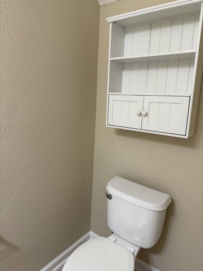 Building Photo - Move-in ready in Fleming Island Plantation