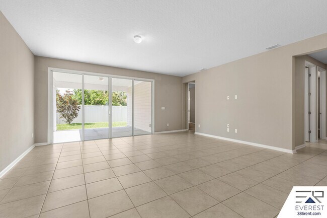 Building Photo - 58 Los Lagos Blvd