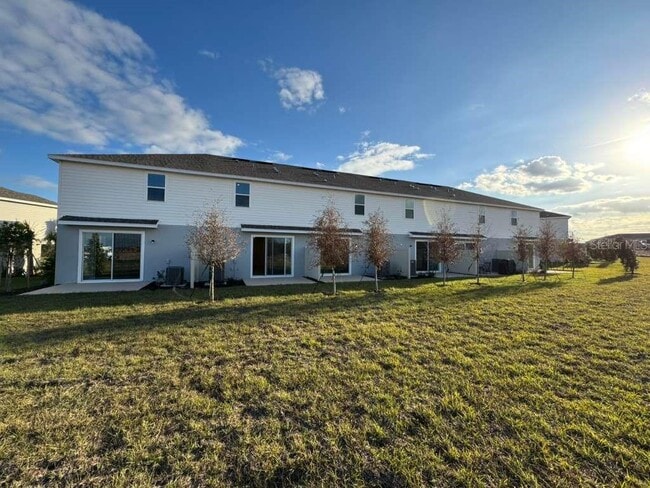 Building Photo - 7629 WATERSCAPE Dr