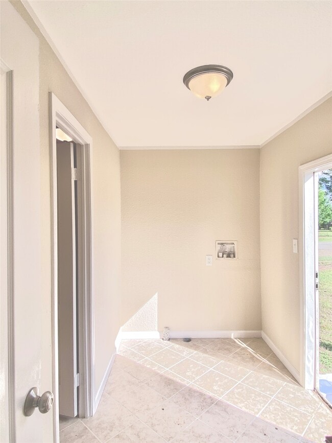 Building Photo - 11720 W Small Oaks Ln