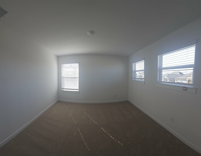 Building Photo - 8438 Bay Oaks Dr