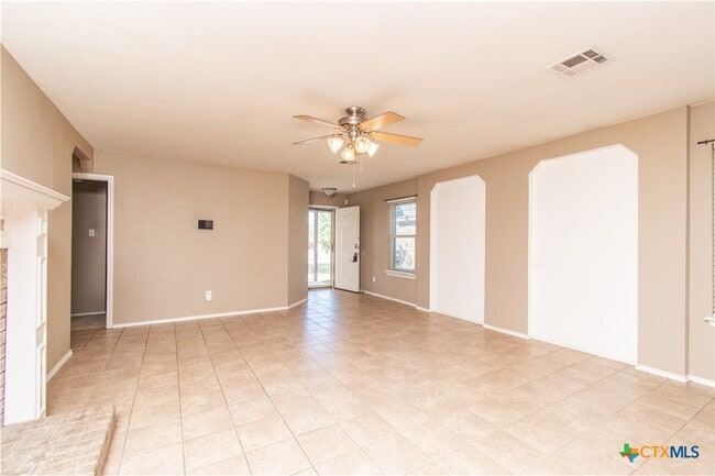 Building Photo - 4510 Dartmouth Dr