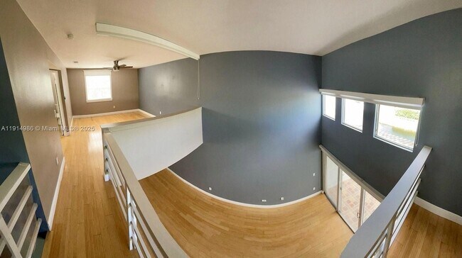 Building Photo - 4623 NW 97th Ct