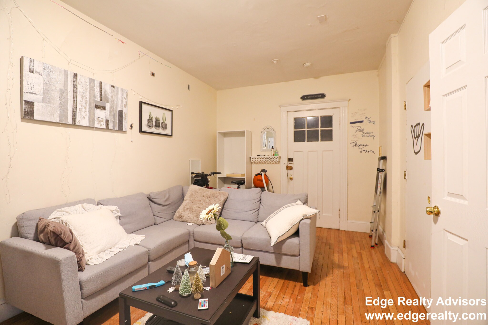 Building Photo - 115 Freeman St